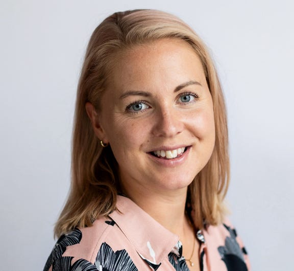 sofie hill ar radgivare pa trr